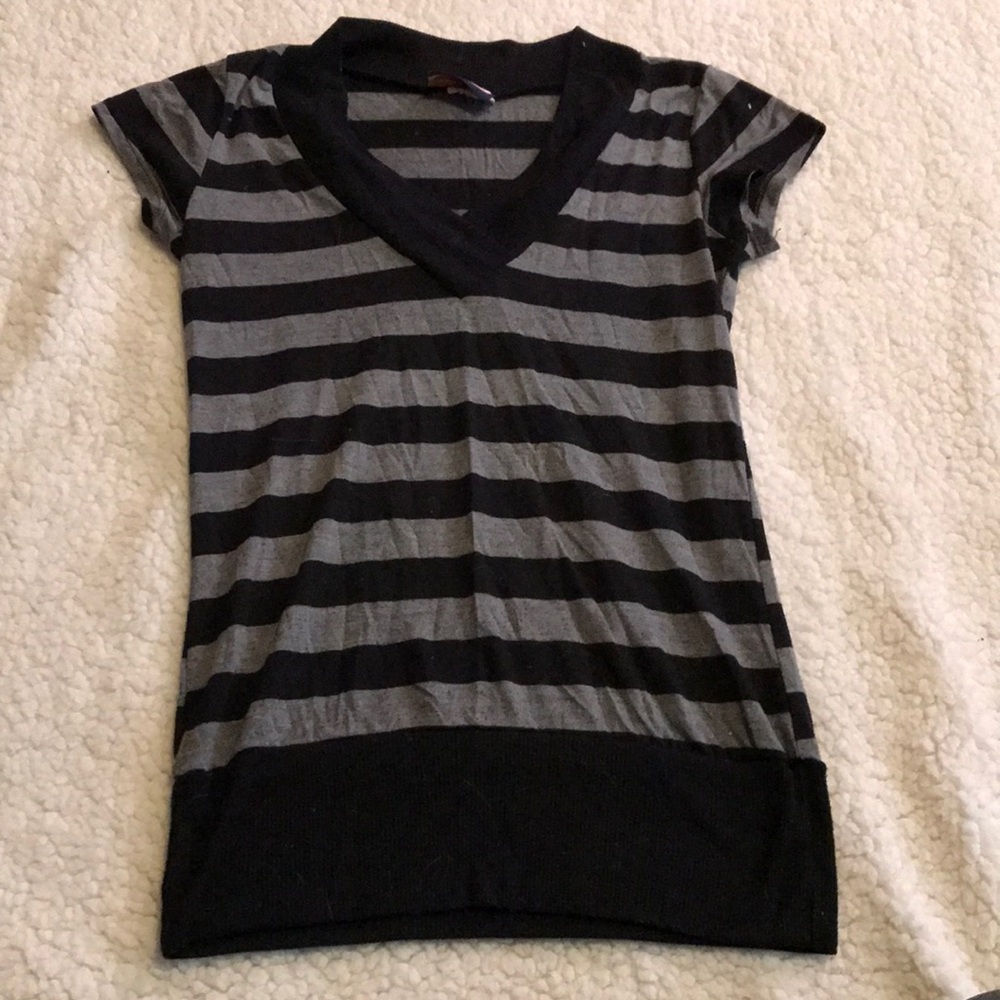 Zoey Beth black and grey shirt